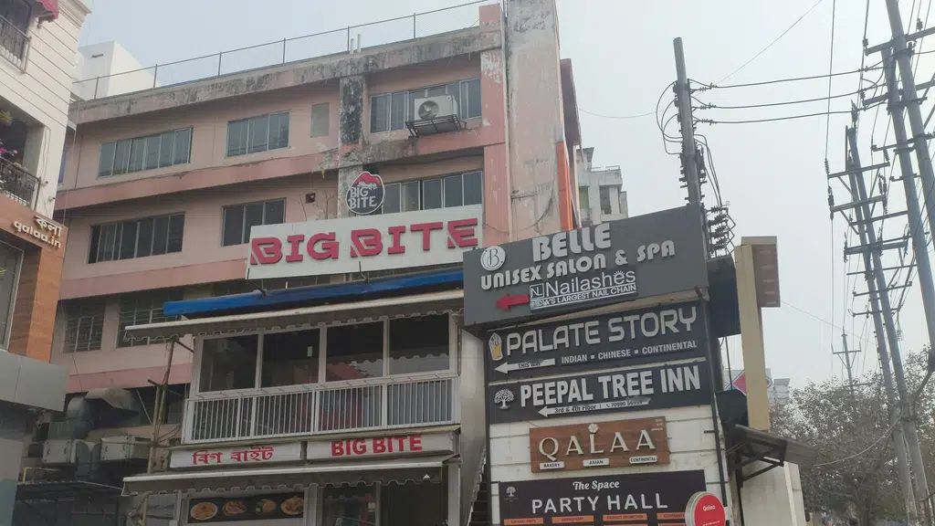 J. Thomas and Company Pvt. Ltd. (Nilhat House), Six Mile