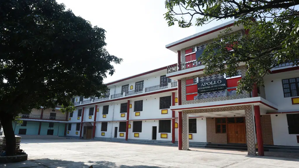 Apollo International School