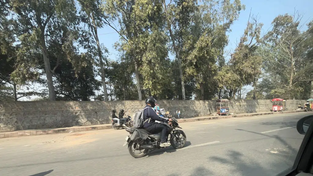 Kalandi Kunj Metro Station
