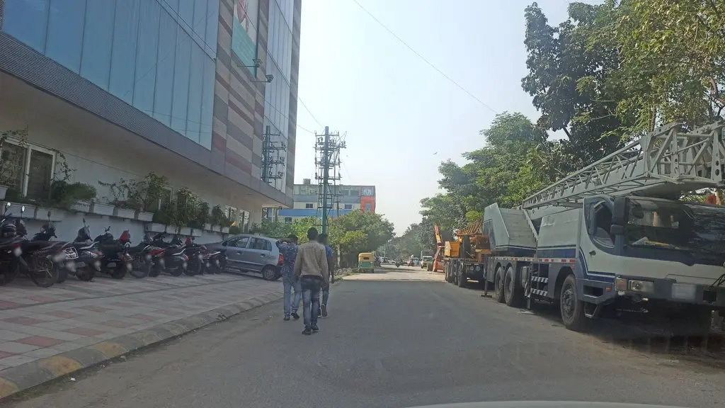 Dreamz GK Infra