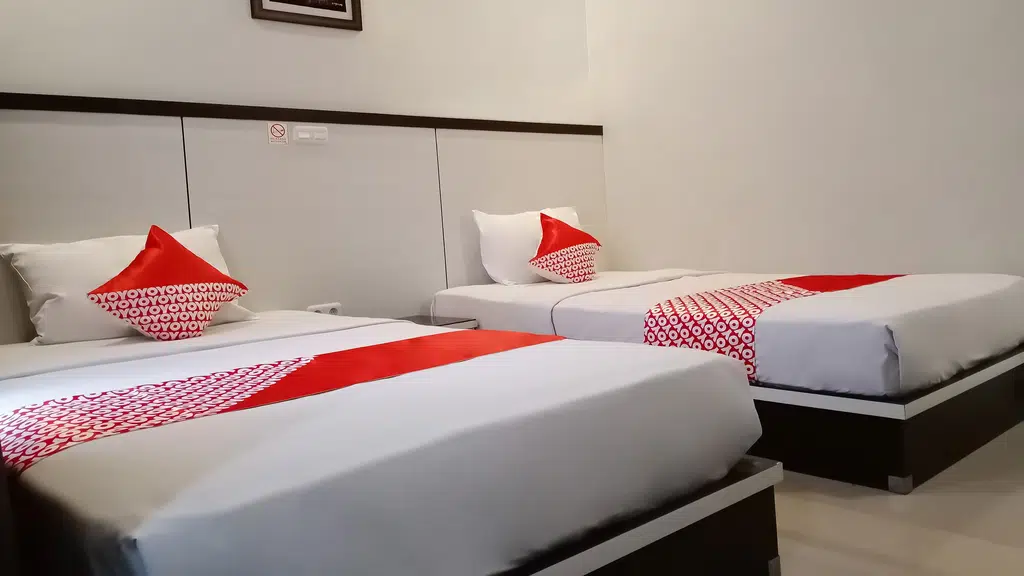 OYO 4772 Park Grand Hotel & Resort
