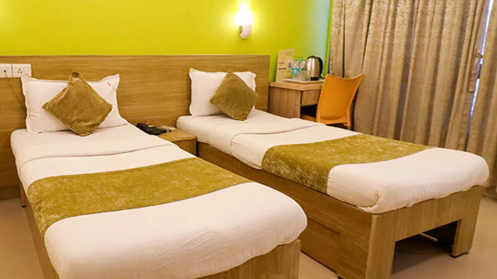 OYO 458 Hotel Tuliip Residency