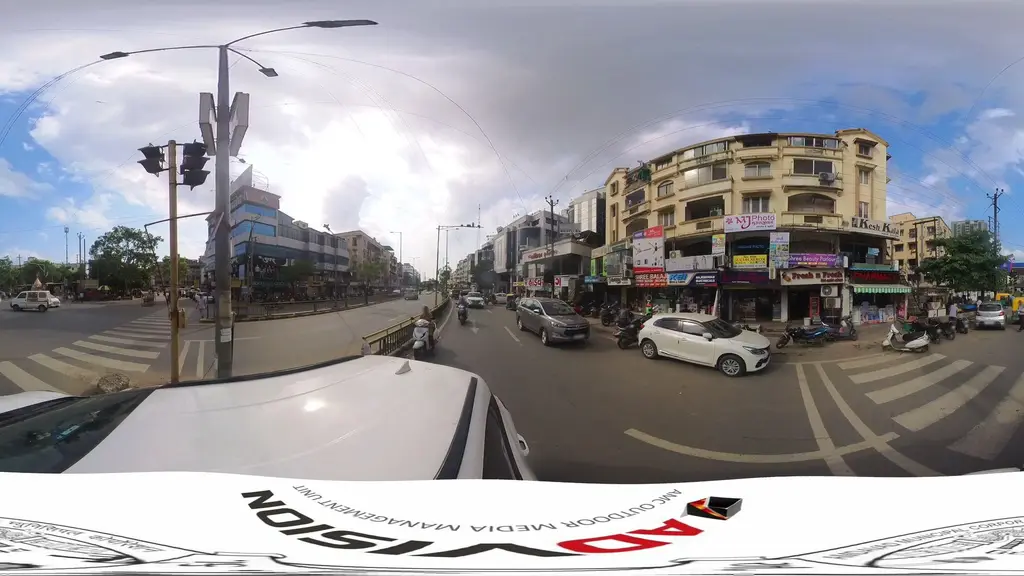 Vaishali Salon & Boutique