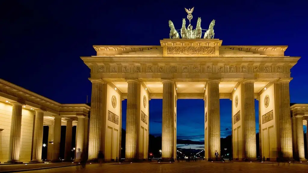 Stern German Language Institute & Career Overseas