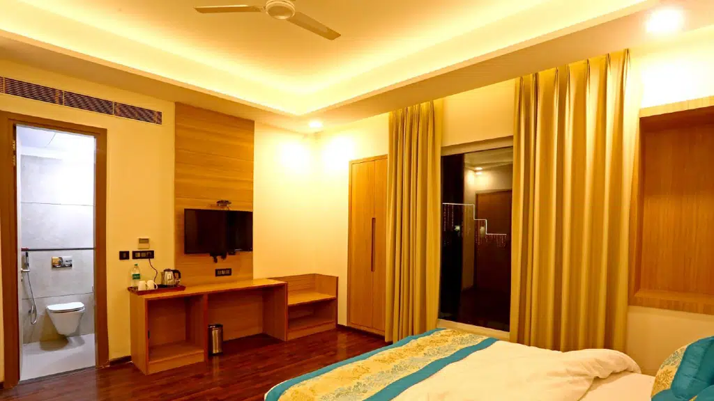 Star Continental Hotel & Banquet Hall