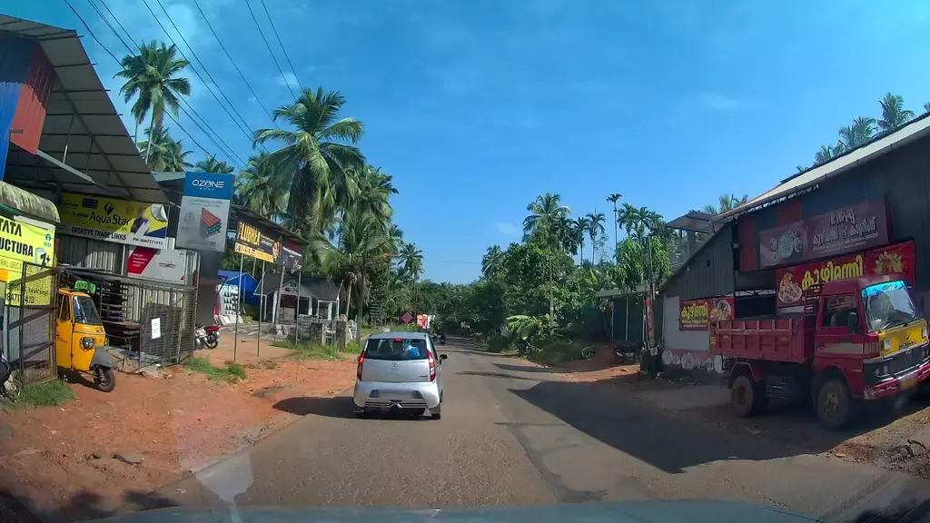 SREE GOKULAM TATA Motors, Naduvannur