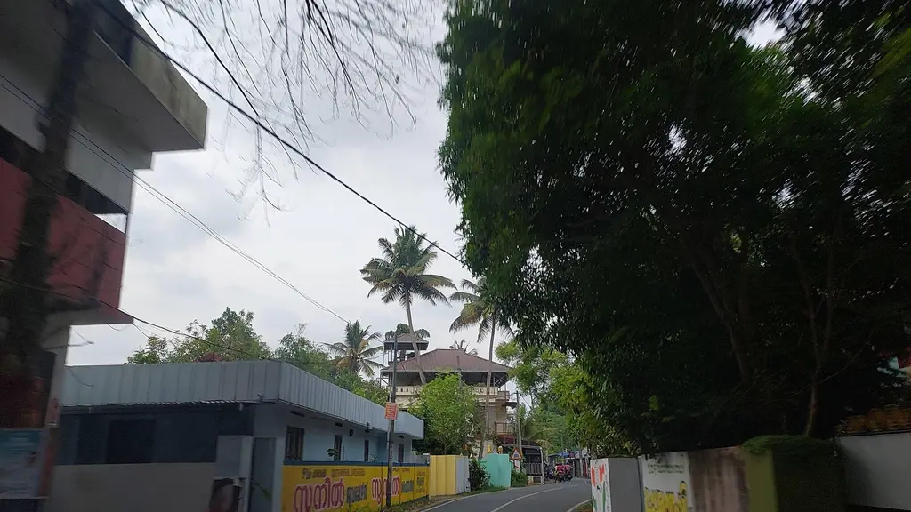Bridgestone Select - Alleppey Pavalam Tyres & Mill Stores