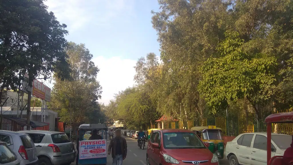 Delhi – Vikaspuri DG Block Offsite ATM