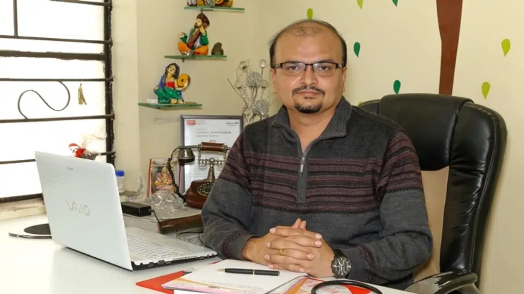 Dr.Dhananjay Ashturkar-Best Psychiatrist in PCMC,Pune