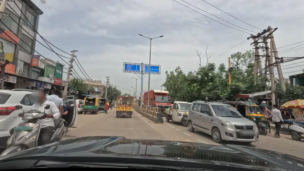नवल सी एस सी मऊ