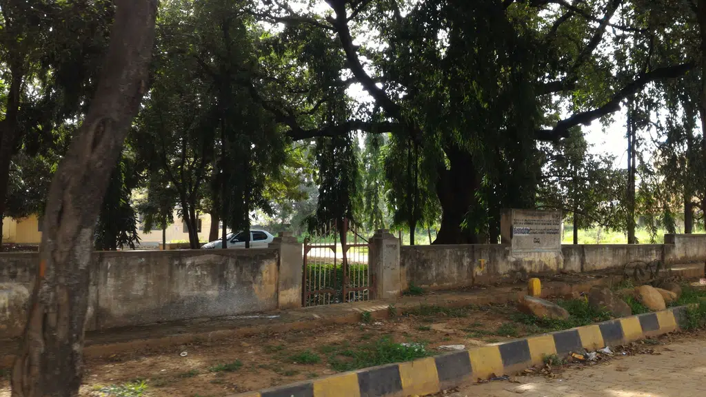 Post office Gubbi