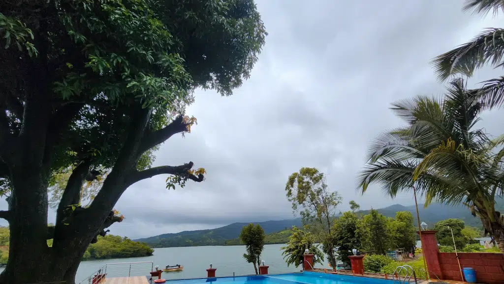 Jalsrushti Agro Tourism - Lake View Resort & River Camp Tapola