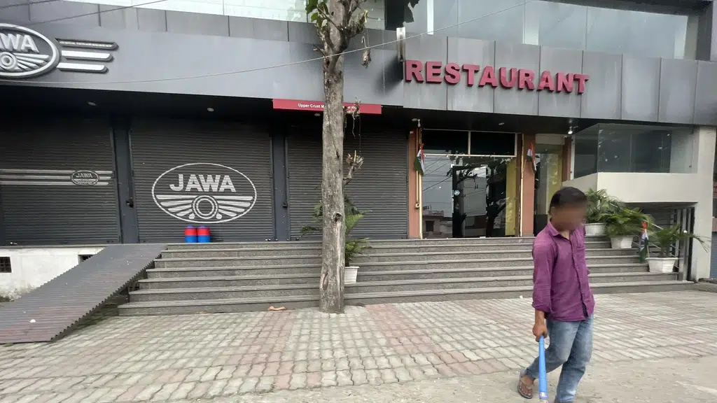Hotel Raj Palace