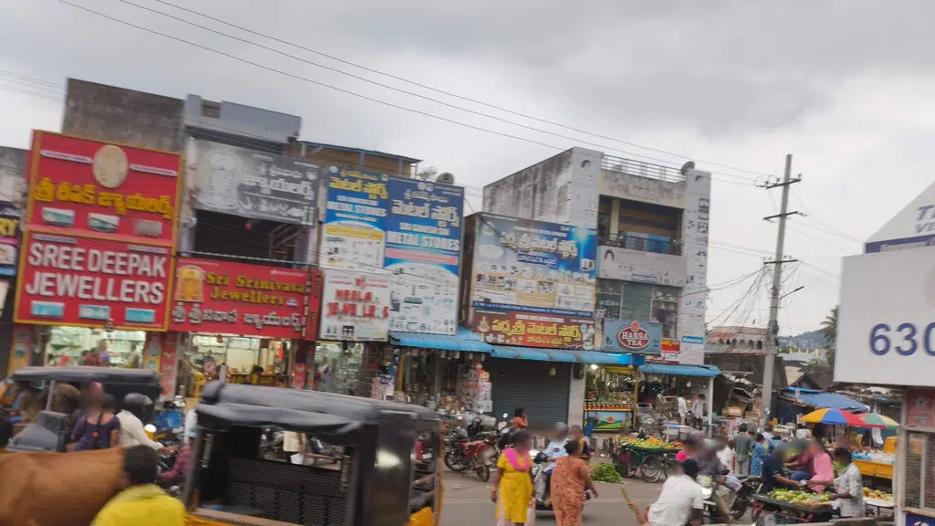 Tanishq Bakers And Continental