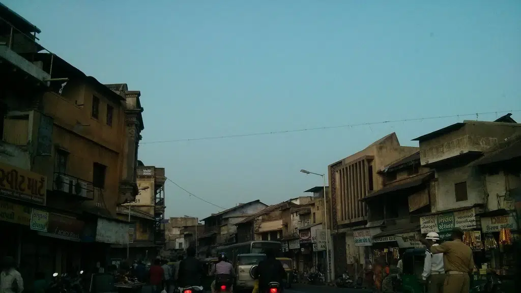 Bhadhbhunja Hadwaid - Delhi Chakla