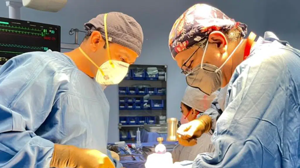 Newdelhispine - Dr. V Anand Naik