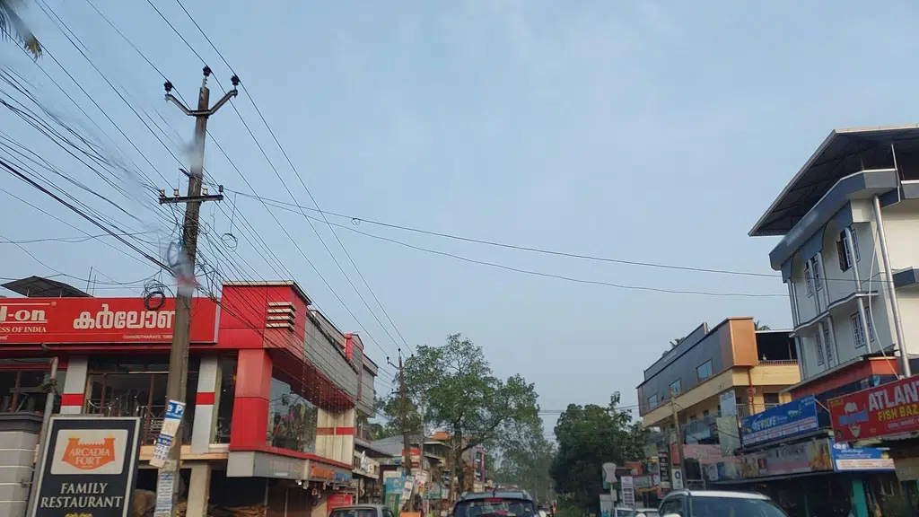S J Eye Hospital