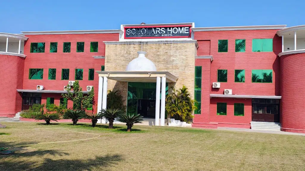 Scholar home world class school