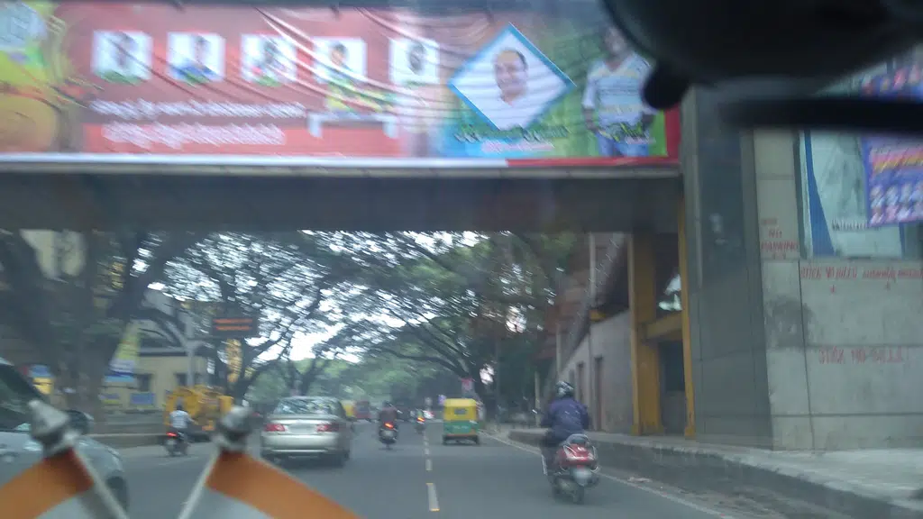 Dc Office ,kg Road