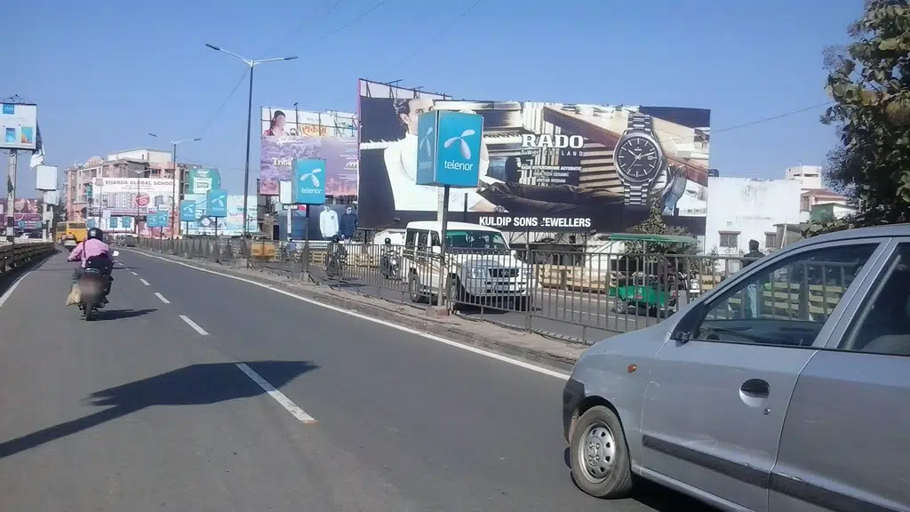 Bharat Petroleum, Petrol Pump -Tiwary Bechar & Co Pvt.Ltd