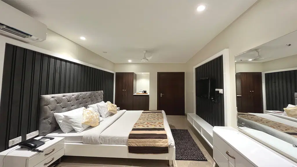 Hotel Ambica Deluxe