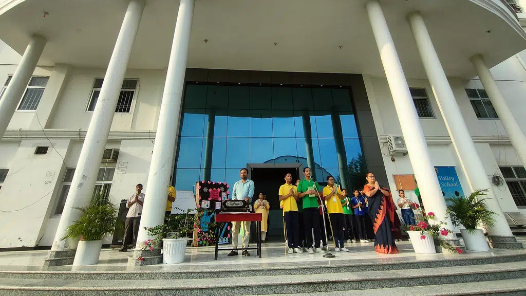Green Valley English School,Badalalpur,Varanasi