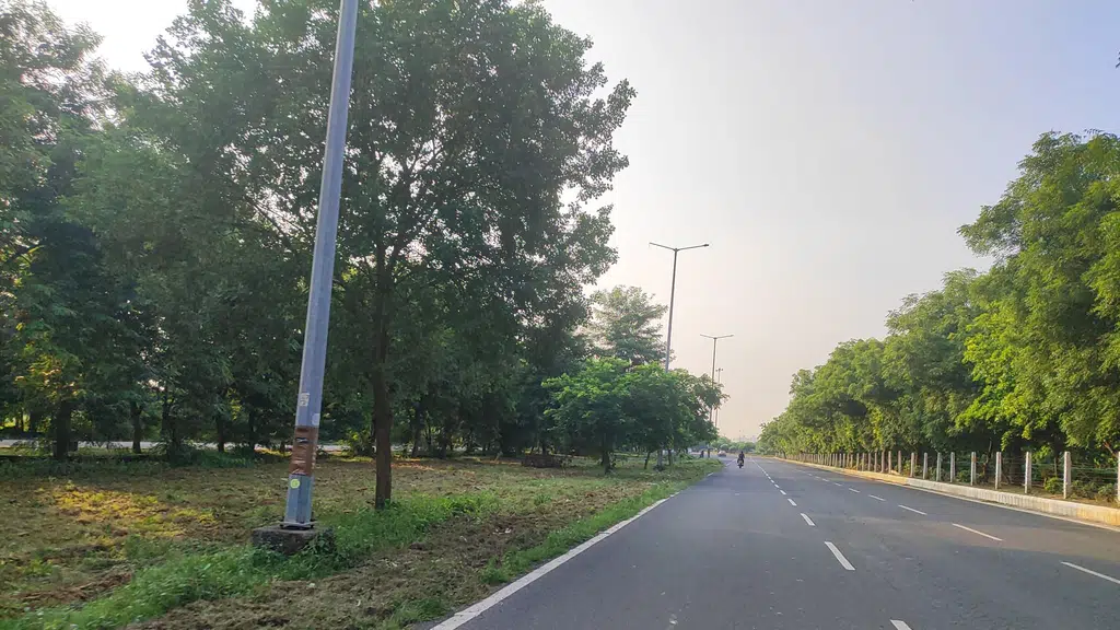 Rise Resort Residence Greater Noida West