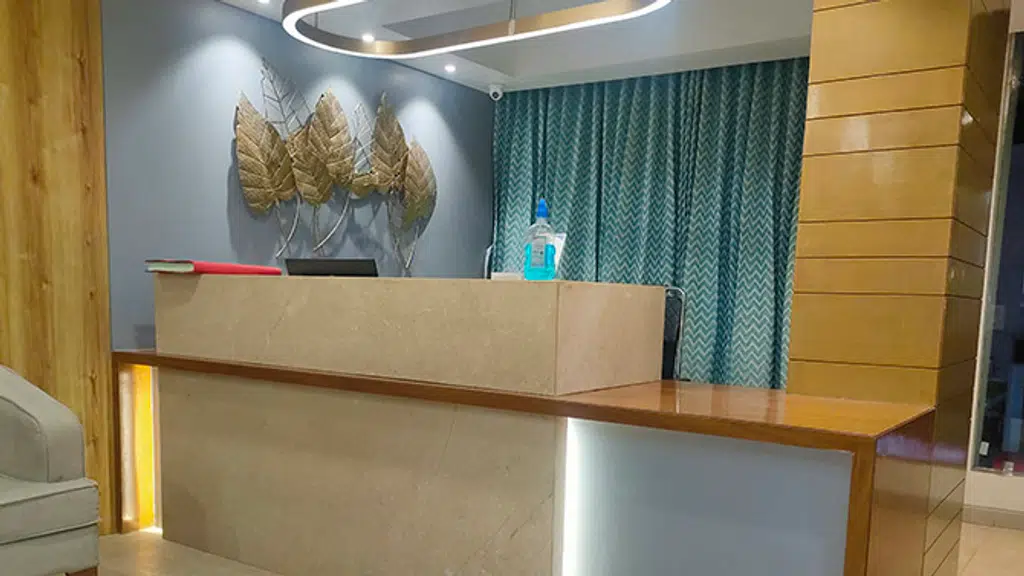 Hotel Sapphire Inn