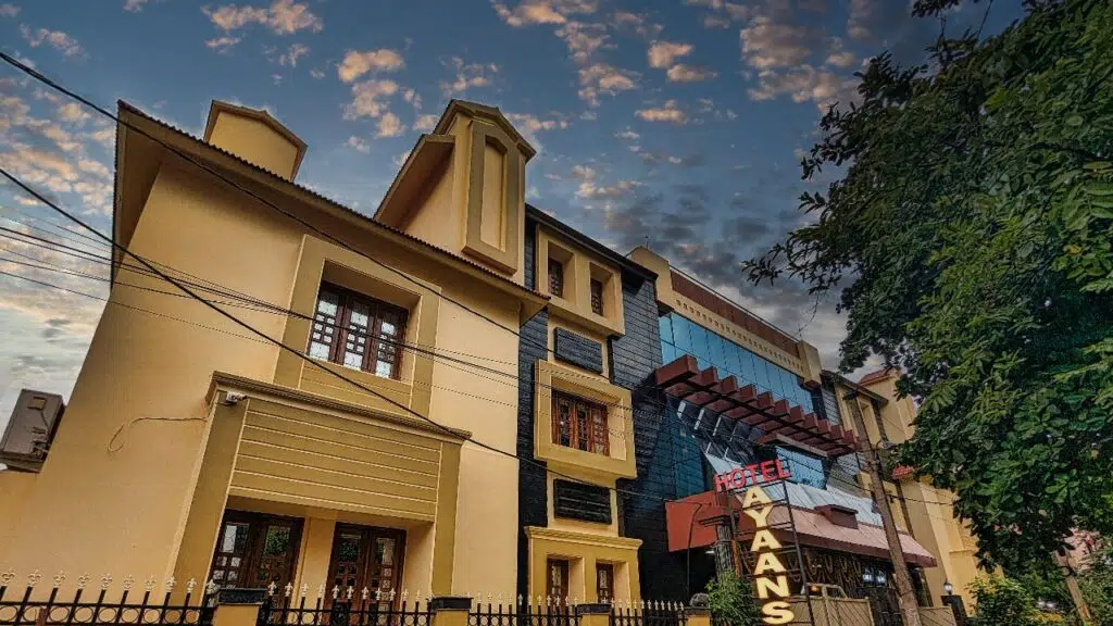 Hotel Ayaansh International