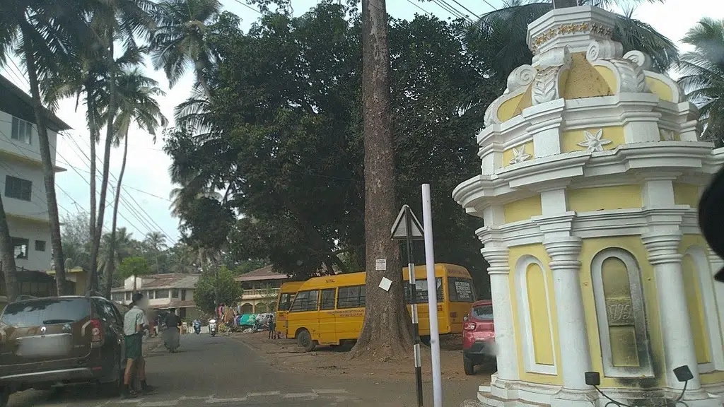 Santa Cruz Church