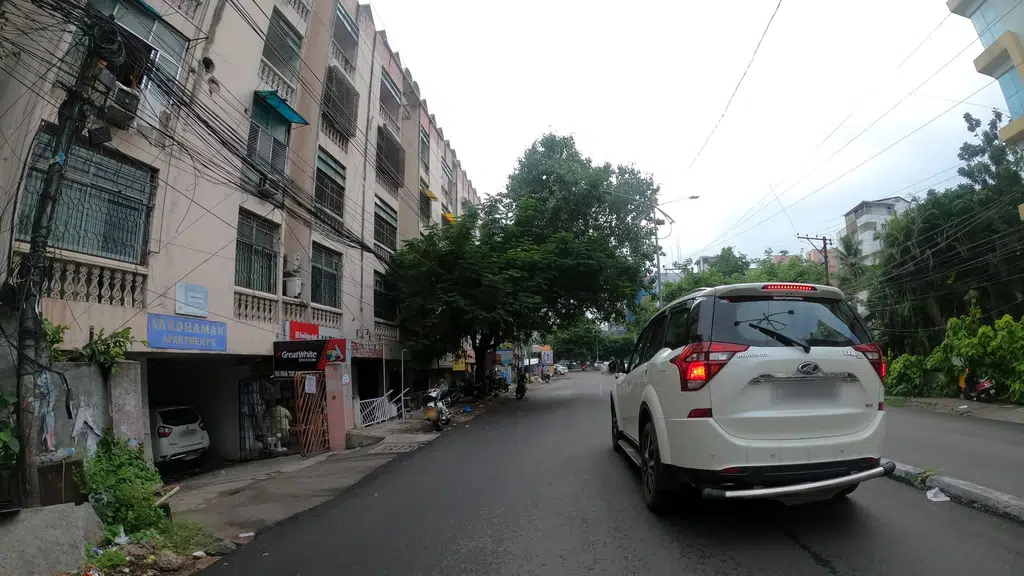 Fabindia, Srinagar Colony