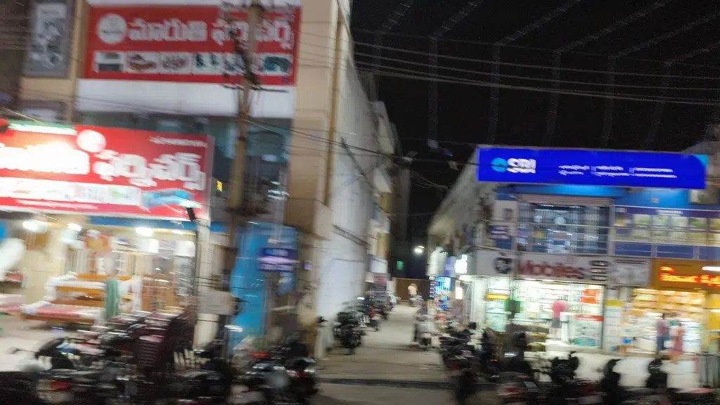 MVR shopping mall