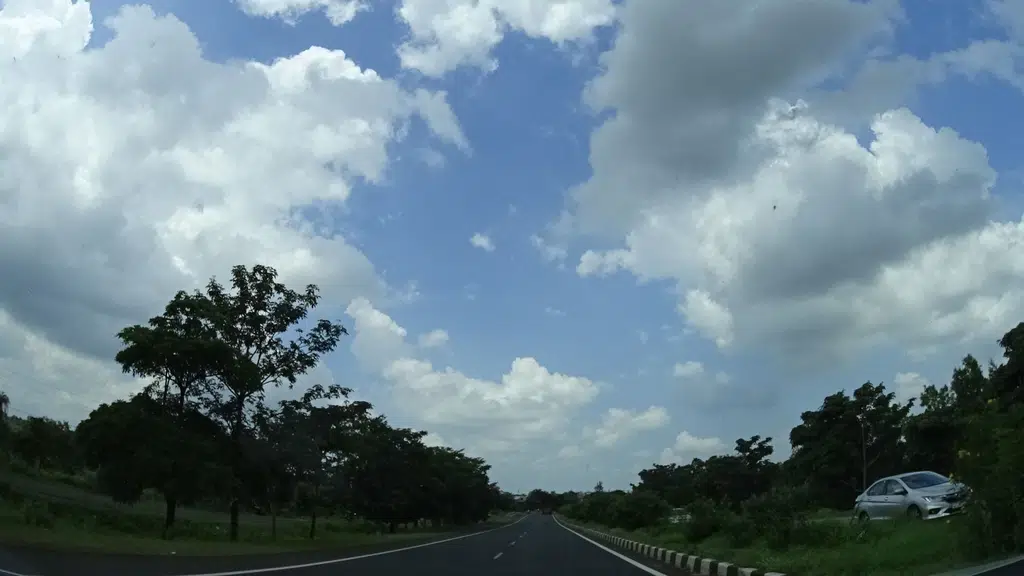 The Gold Leaf Club and Family Restaurant