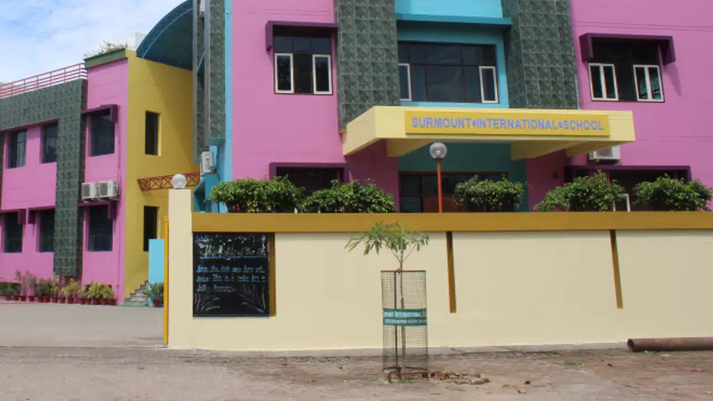 Surmount International School