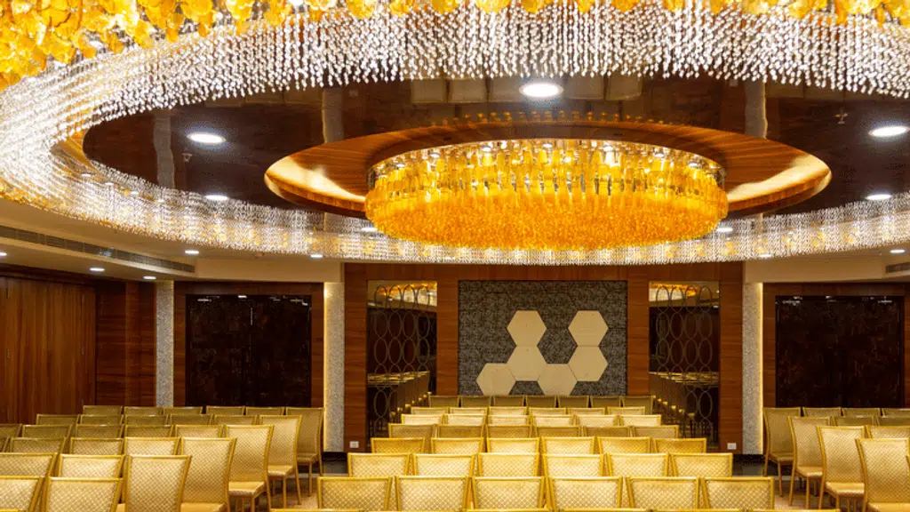 Lower Deck Bar and Nightclub