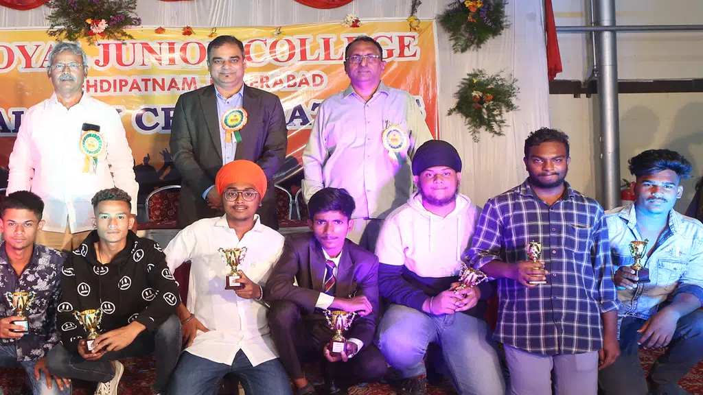 ROYAL JUNIOR COLLEGE Mehdipatnam