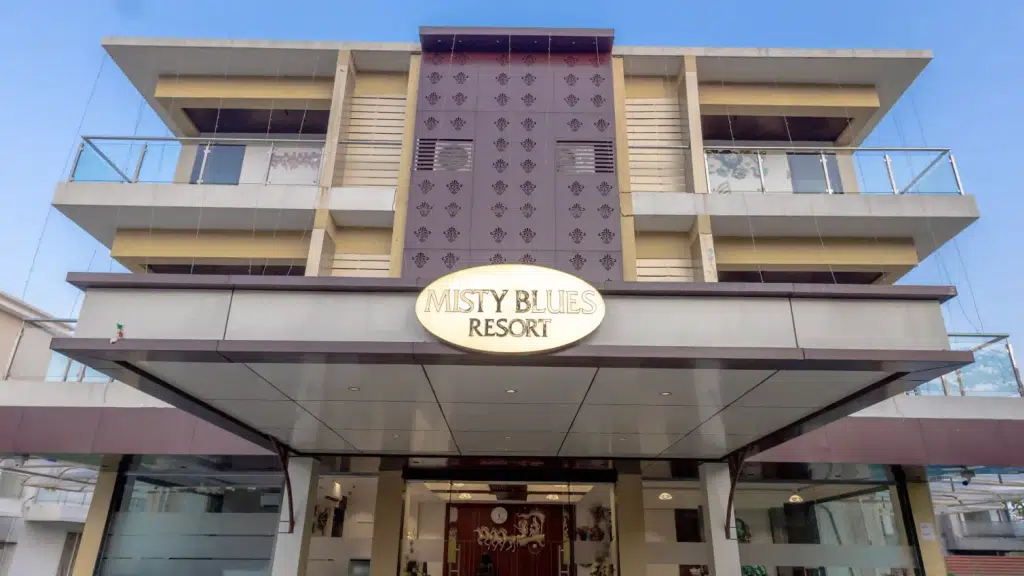 Misty Blues Villas & Resort
