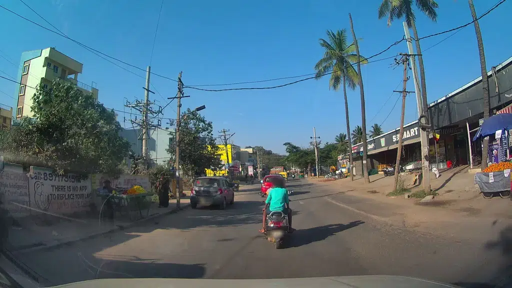 Davangere Mirchi Mandakki Corner