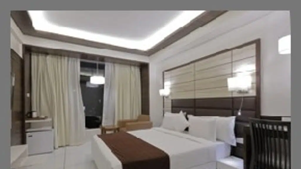 Hotel Silver Heights