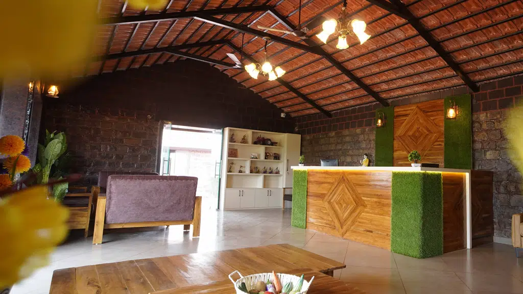 Akay Resort and Villas