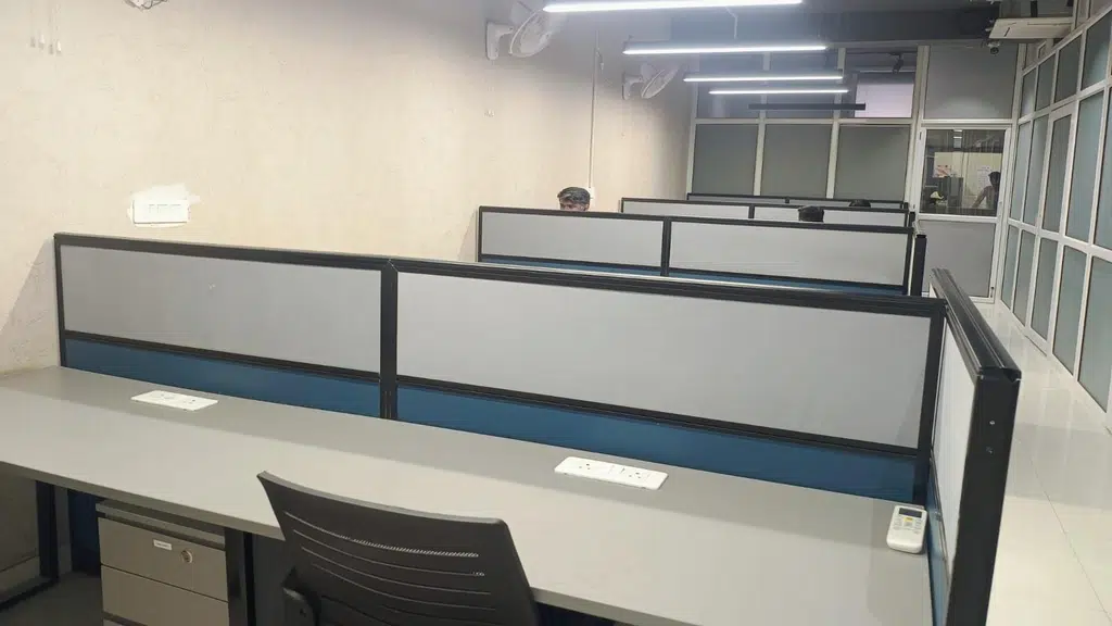 NearBy Desk