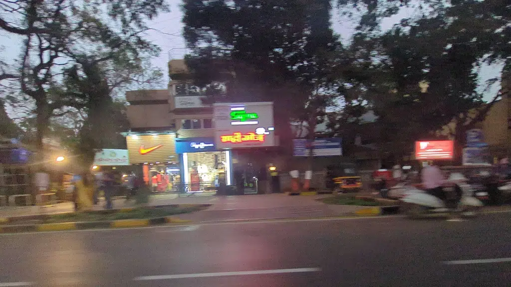 Circle Gaming Cafe