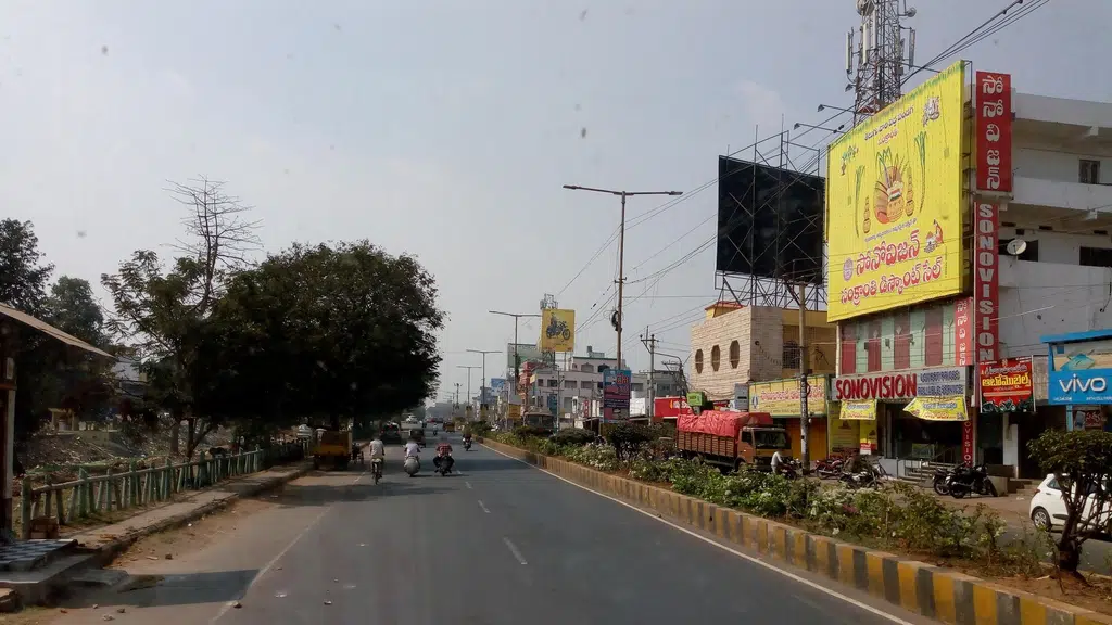 Sri sai cloth emporium