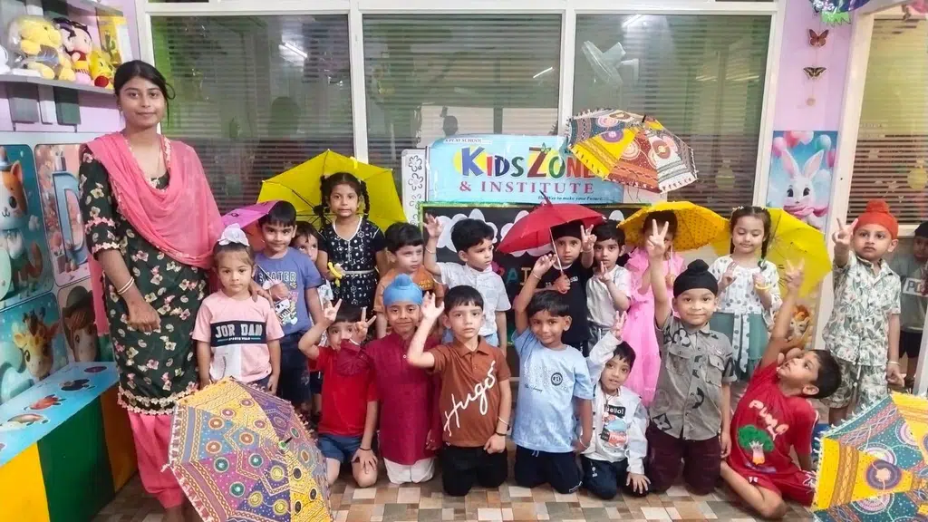 Kidszone-a play school-Bhogpur