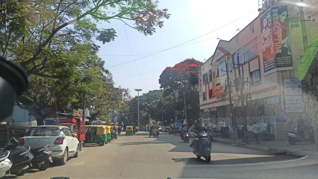 Green Corner Shopping Mall