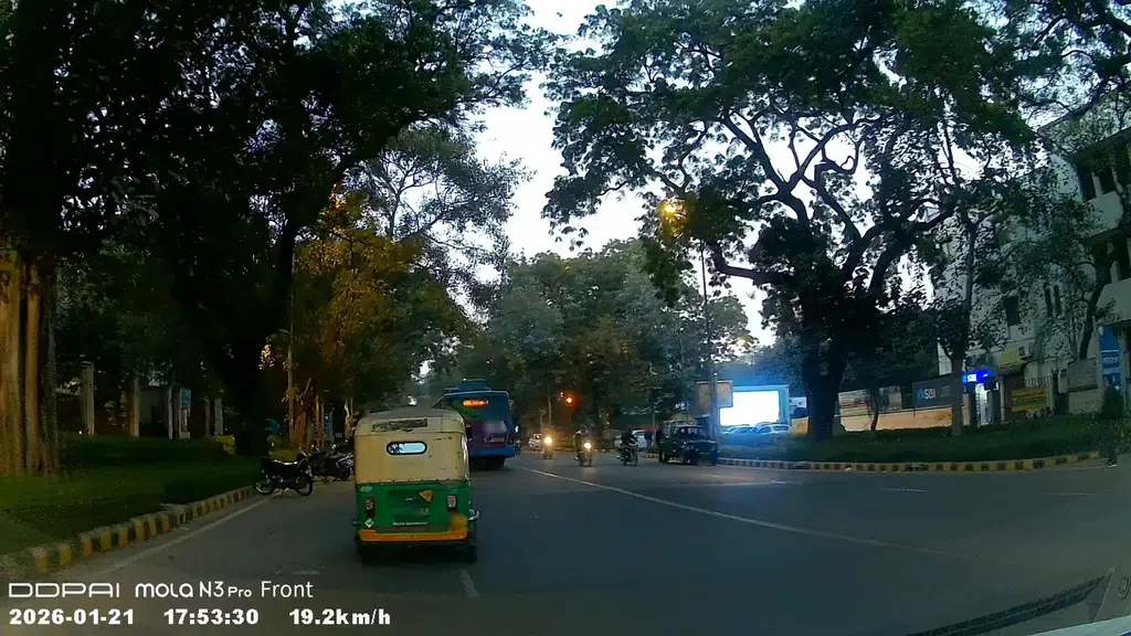 Masjid Kasturba Gandhi Marg