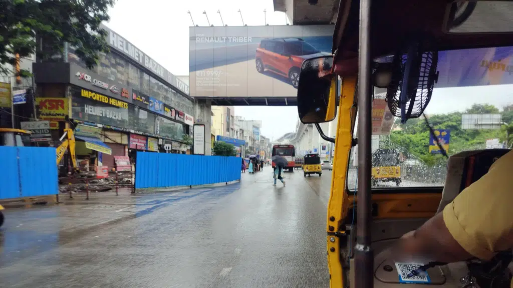 Diwakar Volvo Travels