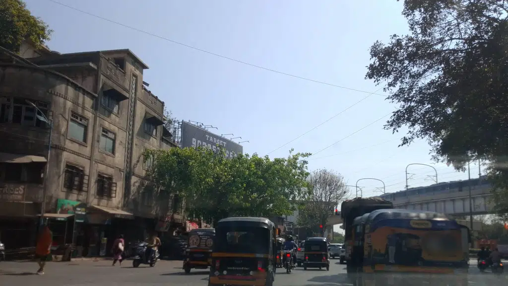 Shop No. 8, Near Shahadaval baba Dargah