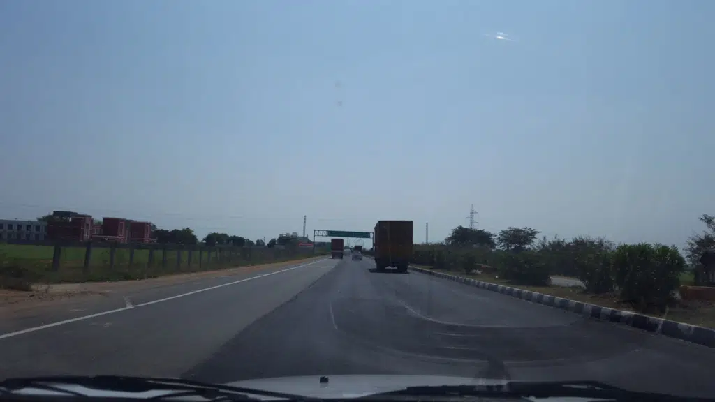 Eicher Trucks and Buses - CJN Hitech Motors Pvt Ltd