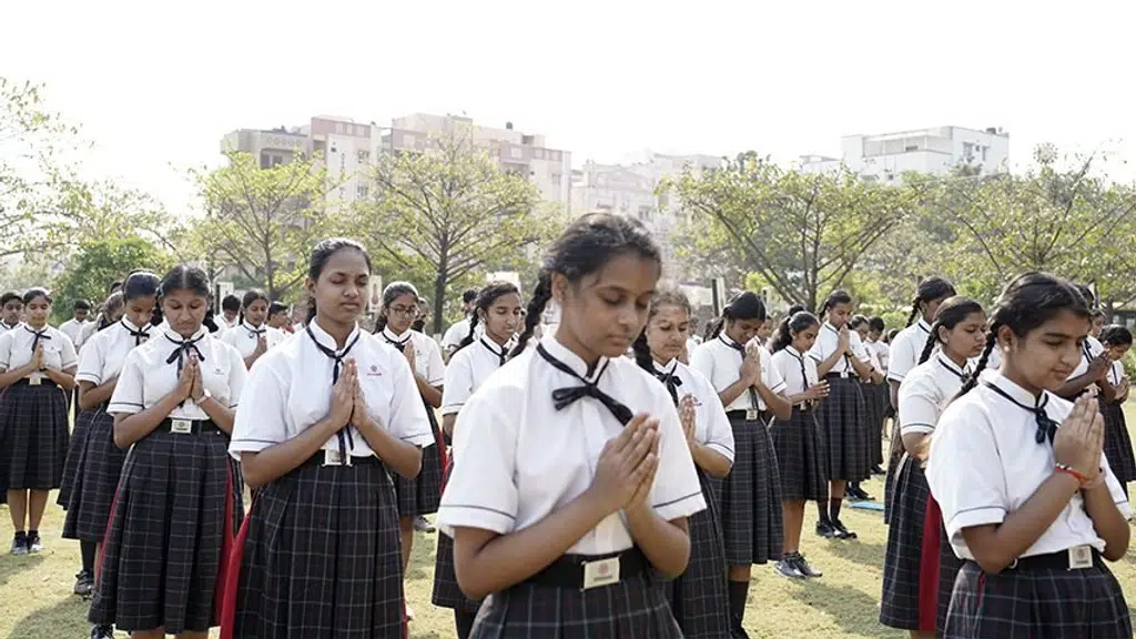 Vignan Vidyalayam Nizampet  2004 Passouts